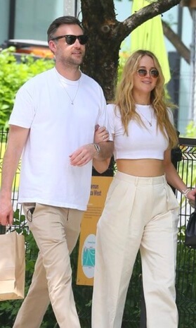 Cooke Maroney with his wife, Jennifer Lawrence